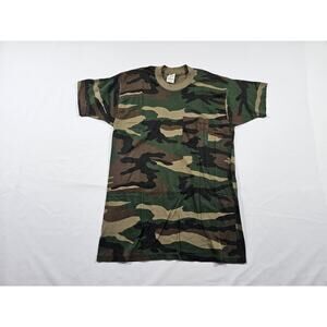 Woodland Camo Camoflauge Pocket 50/50 T-Shirt Duck Bay Sz M
